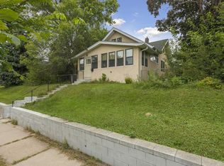 393 Hatch Ave, Saint Paul, MN 55117