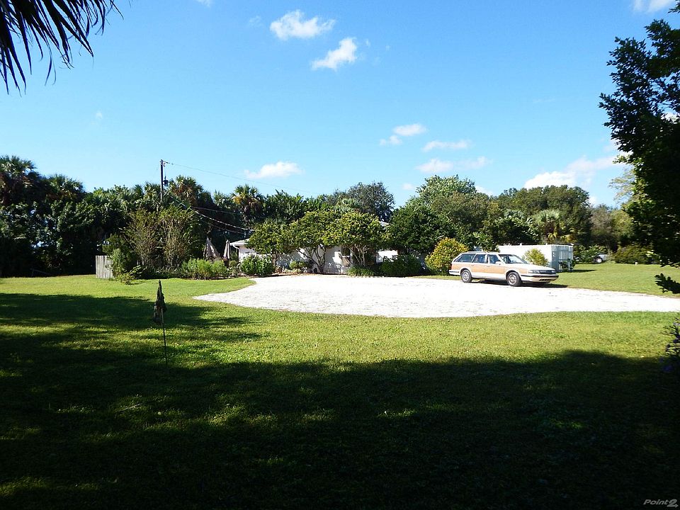 front yard view