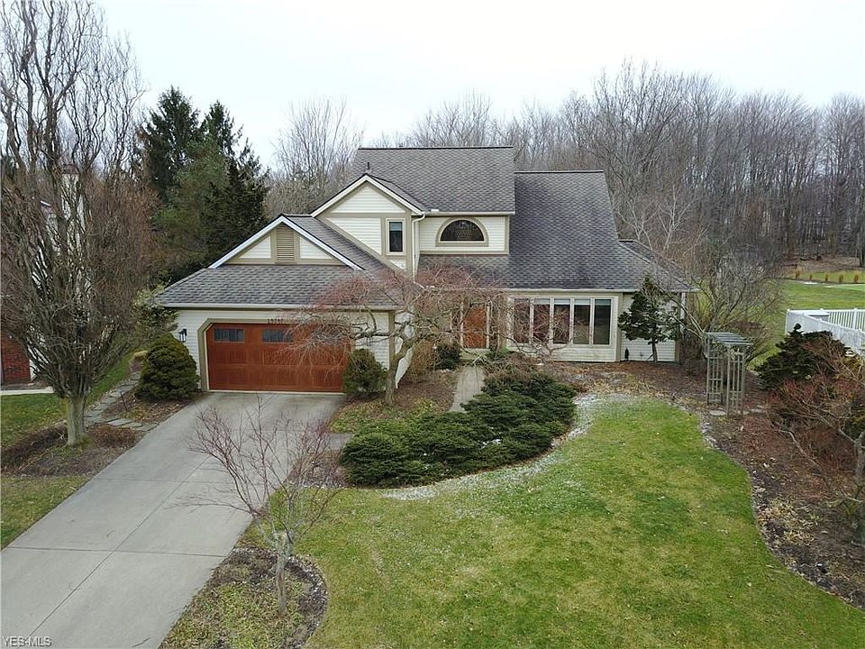1st image of 19747 Wildwood Ln