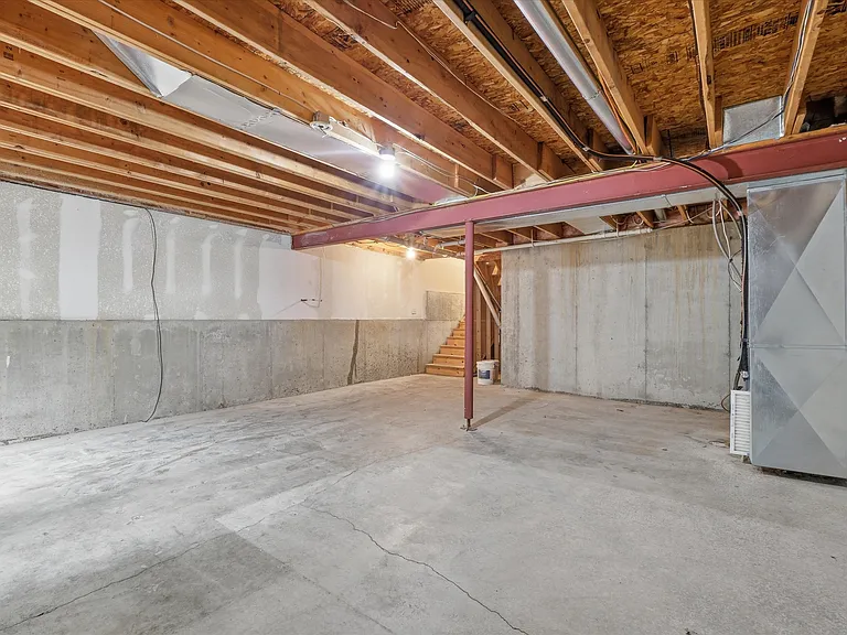 10341 Parkview Ave — Photo 17