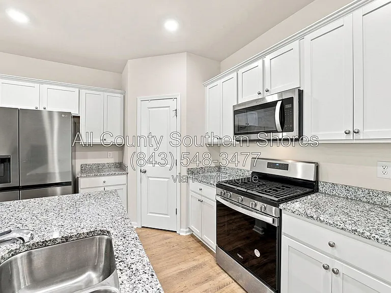 3414 Bells Lake Cir — Photo 11