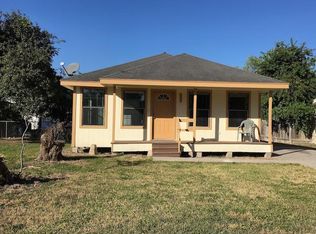 916 1/2 W 2nd St, Weslaco, TX 78596