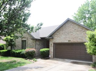 930 E National Place Blvd, Springfield, MO 65810