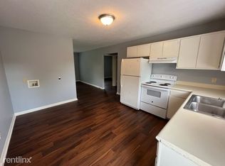 200 Wagstaff St #B, Thomasville, NC 27360