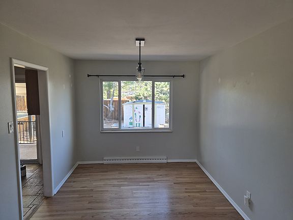 4th image of 1155 S Vancouver Way
