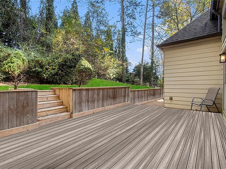 960 Landmark Dr — Photo 44