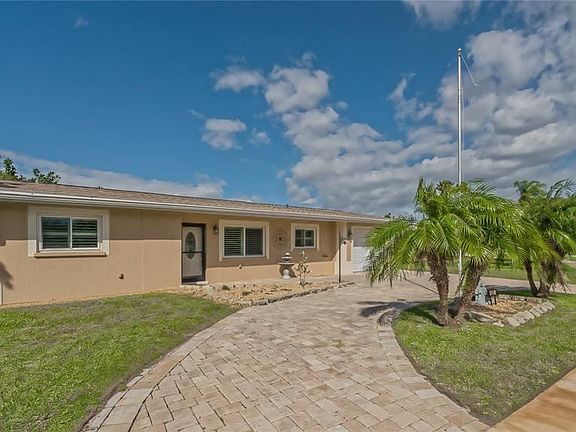 2nd image of 6833 Half Moon Dr