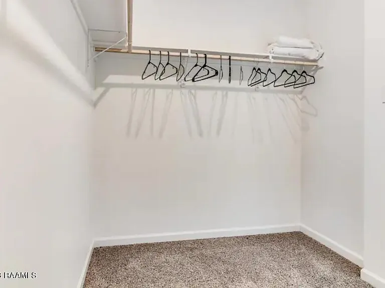 406 Starlight Dr — Photo 17