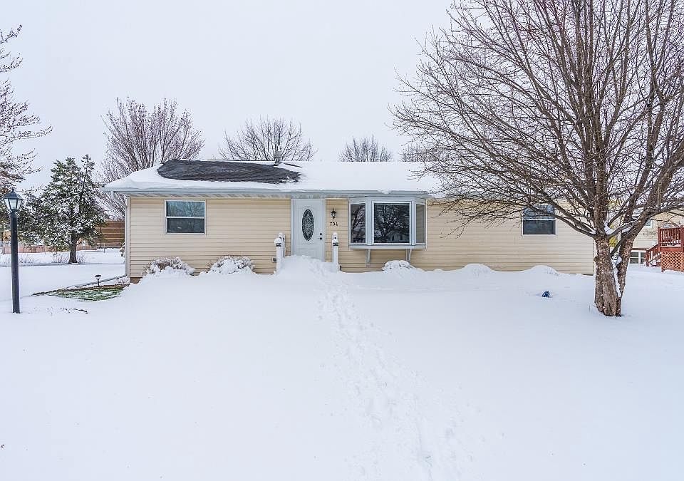 704 East HEMLOCK STREET, Spencer, WI 54479 Zillow