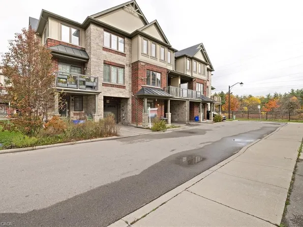 1169 Garner Rd E #33, Ancaster, ON L9G 0G8