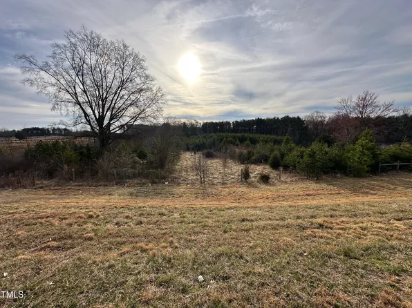 4195 New Walkertown Rd #114A, Winston Salem, NC 27105