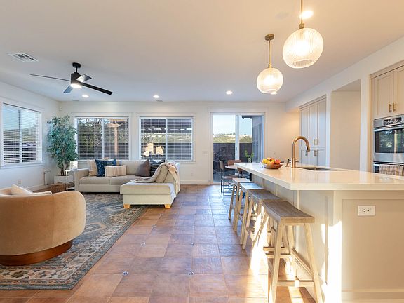 4th image of 2615 Fallsview Rd