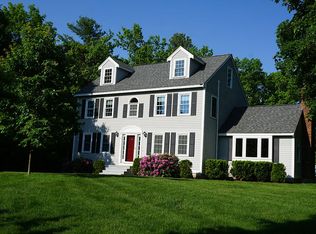 79 Picadilly Rd, Hampstead, NH 03841