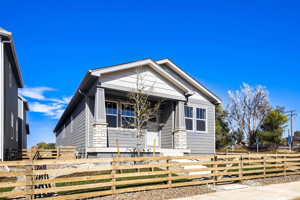 2587 Violet Cress Ln