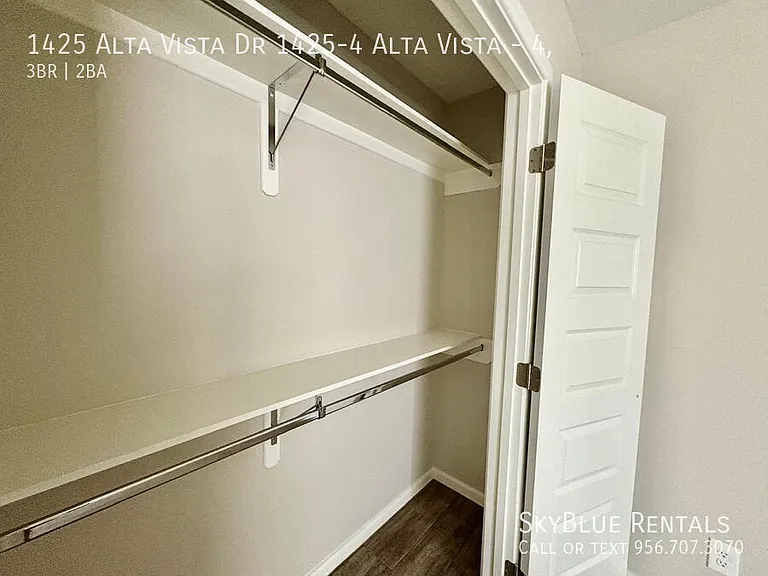 1425 Alta Vista Dr #4 — Photo 10