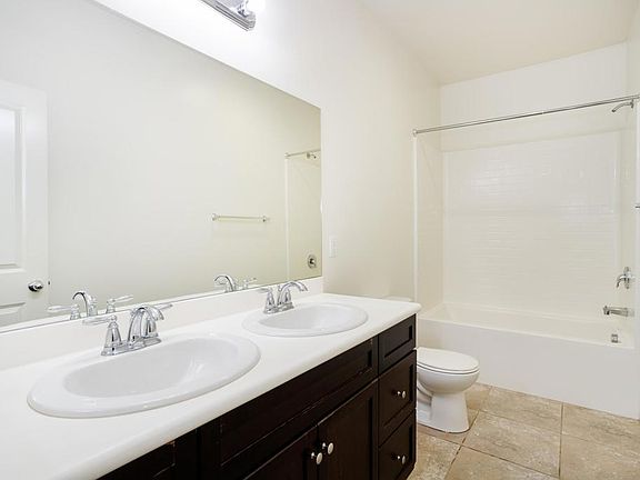 5th image of 26812 Rodeo Ct