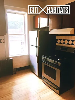 Rented by Citi Habitats | media 8