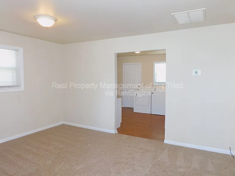 2118 Everitt St #K — Photo 4