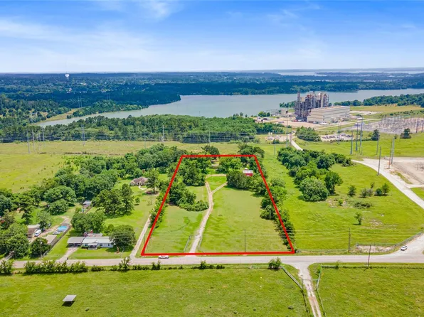 10973 Longstreet Rd, Willis, TX 77318