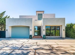 12509 W Sunset Blvd, Los Angeles, CA 90049