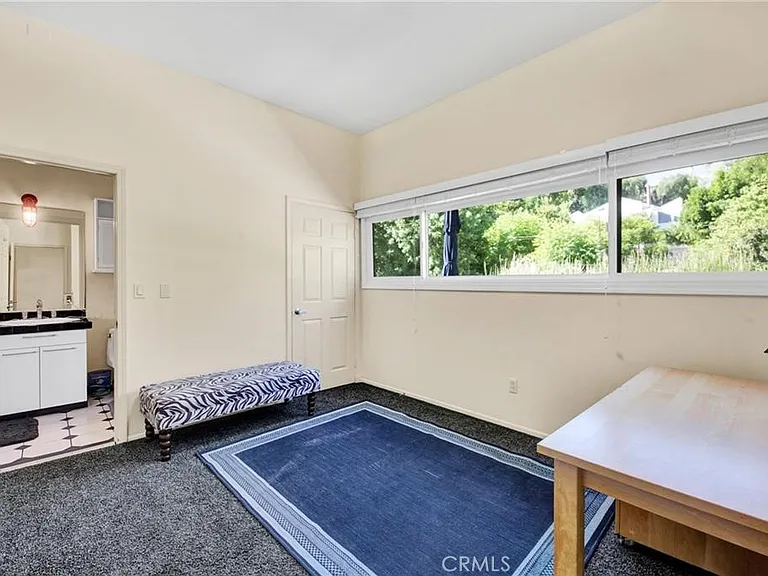 5084 Campo Rd — Photo 16