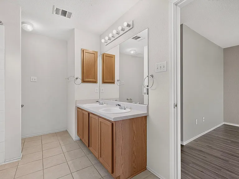 13528 Briarcreek Loop — Photo 19