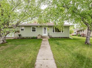 2109 10th St S, Moorhead, MN 56560