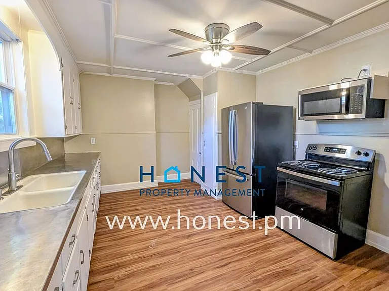 110 Silver St #1 — Photo 2