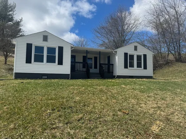 871 State Highway 93, Sparta, NC 28675