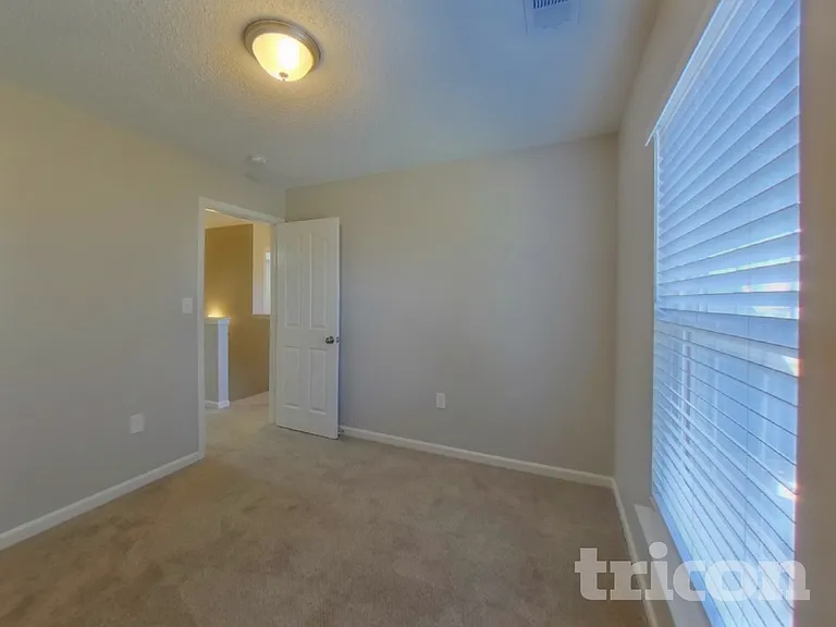 7310 Ravanna Dr — Photo 12