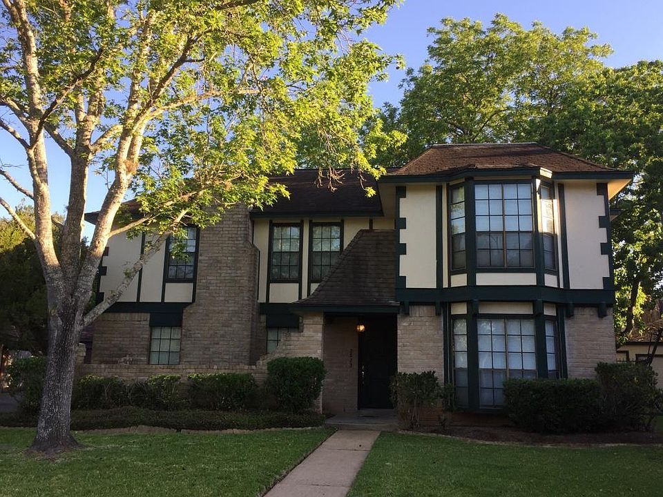 1st image of 2823 N Blue Meadow Cir
