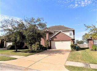 1904 Roaring Springs Dr, Pearland, TX 77584