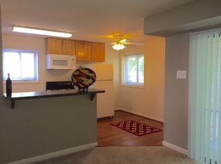 2400 Hanson Rd APT 28, Edgewood, MD 21040