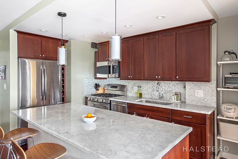 1st image of 140 W End Ave APT 27K