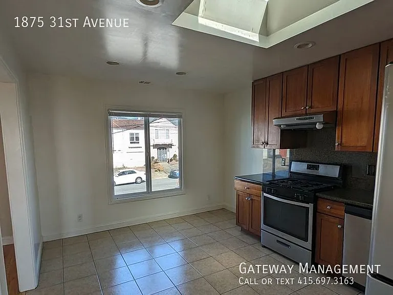 1875 31st Ave — Photo 11