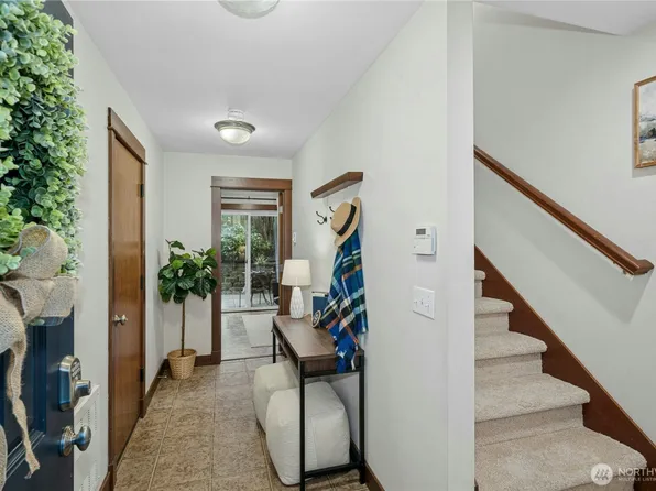 1341 14th Avenue S #B, Seattle, WA 98144