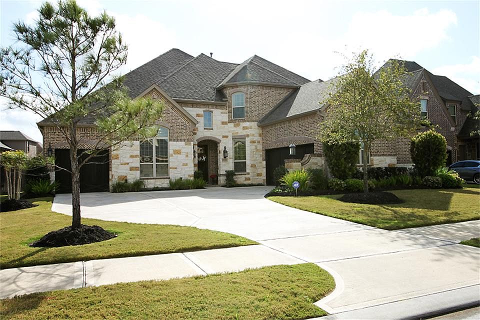 1st image of 5131 Cinco Forest Trl