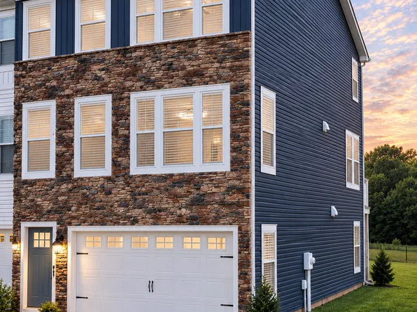 1418 Lake Geneva Dr, Trappe, MD 21673