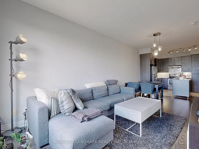325 S Park Rd #810 — Photo 12