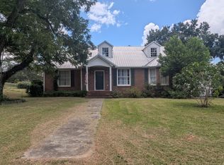 178 Edgewood Dr, Ozark, AL 36360