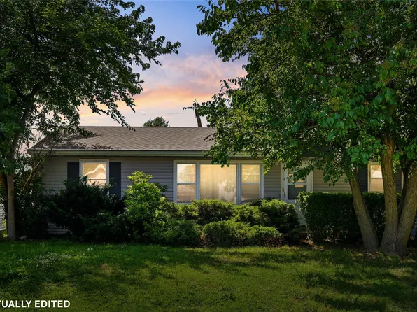 603 W 15th St N, Newton, IA 50208