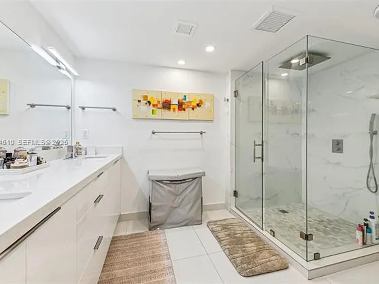 121 Crandon Blvd #251 — Photo 25