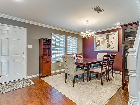 4th image of 400 Kennedy Dr