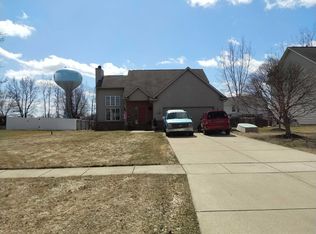 2794 Bonny Brook Dr, Howell, MI 48843