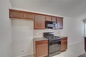 2635 Silky Ct — Photo 5