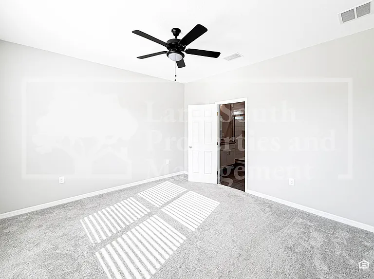 3376 Cup Dr #1 — Photo 15