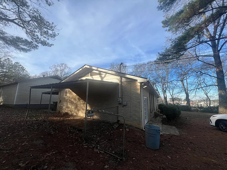 1710 Slaughter Rd — Photo 13