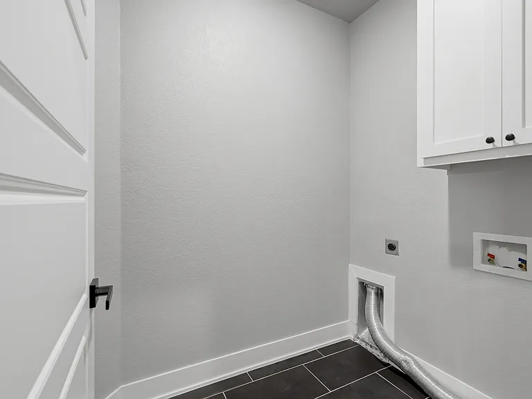 8 Leyland Dr — Photo 22