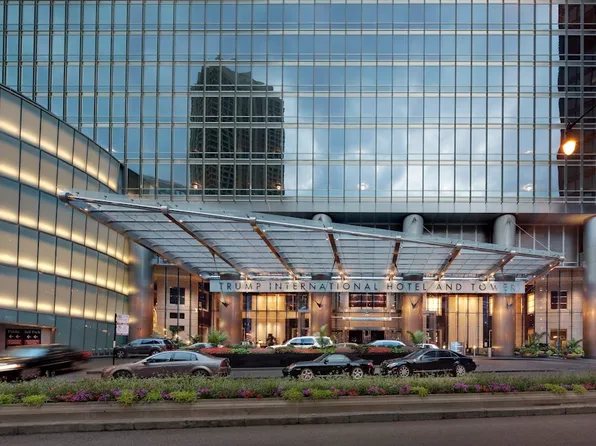 401 N Wabash Ave #69E, Chicago, IL 60601