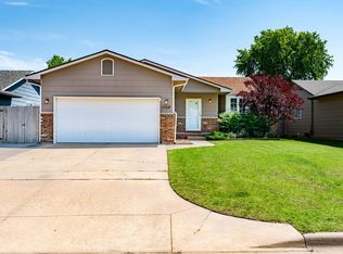 11709 W Bella Vista St, Wichita, KS 67212